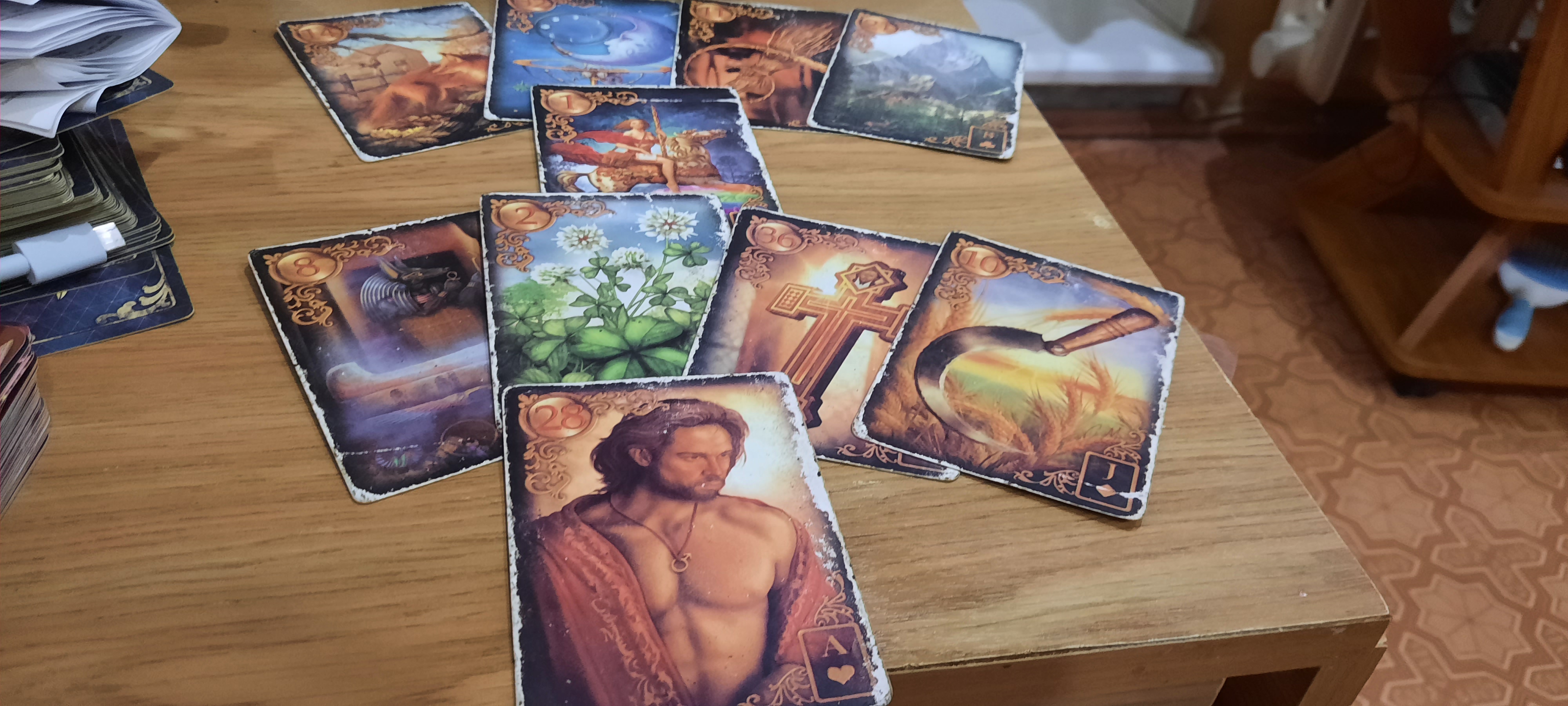 Тренировка на Ленорман Gilded Reverie Lenormand - 16978195580396066206616115916860.jpg