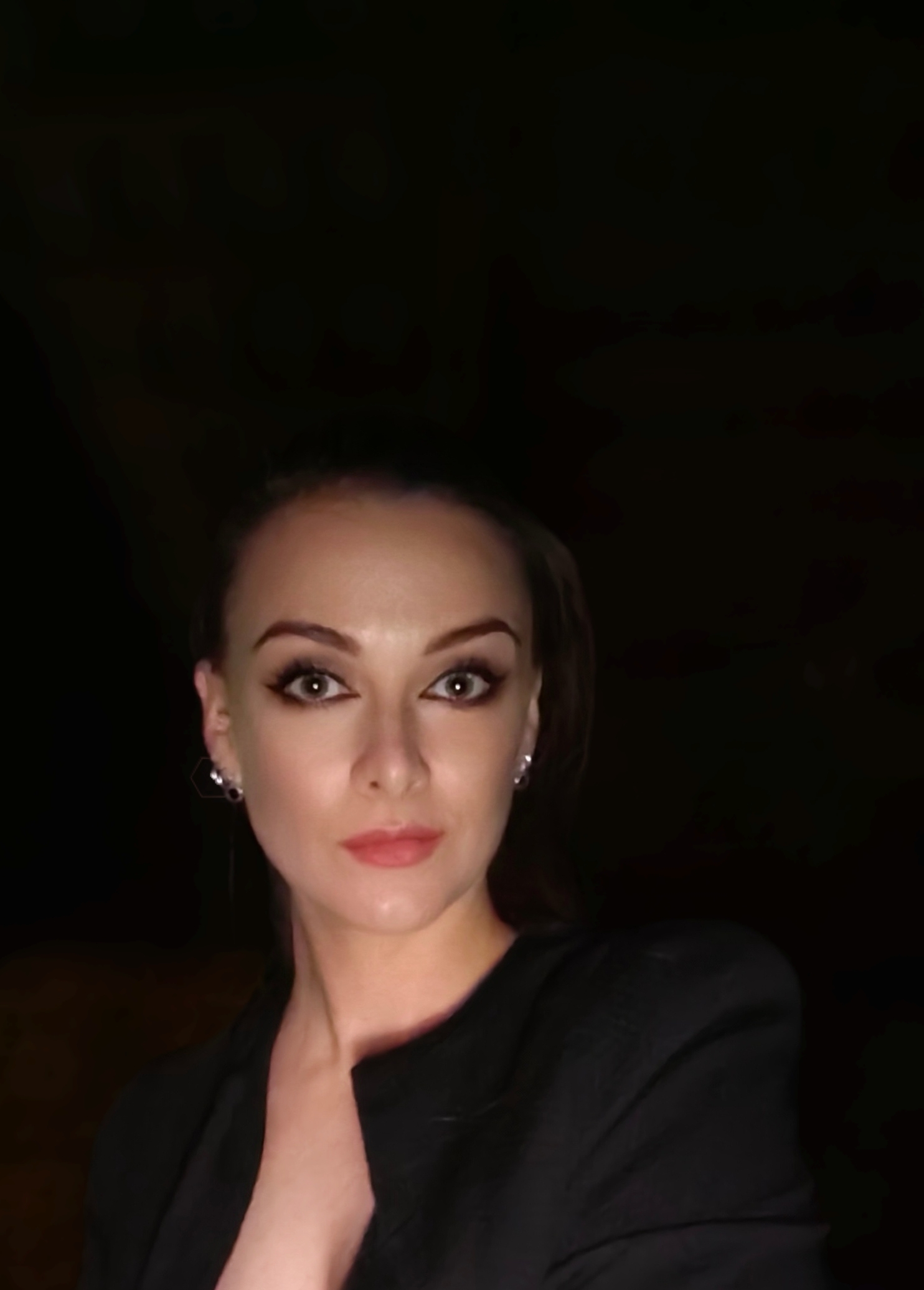 Очень прошу проверить на магическое воздействие - AirBrush_20251026165303.jpg