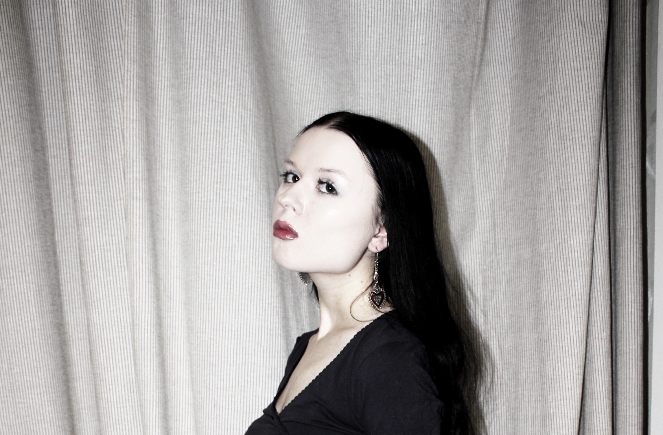 Что то странное с подругой - 14fbaede28947f731a5fd3f4bc72460e.jpeg