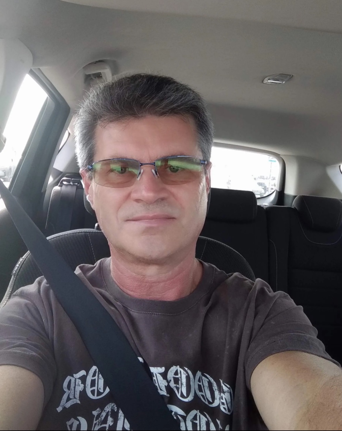 Пожалуйста, посмотрите пару - 043B0DB0-5312-4962-AE32-1A117DC3BF5C.jpeg