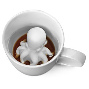 или вот... - ebaa_octopus_surprise_mug.jpg