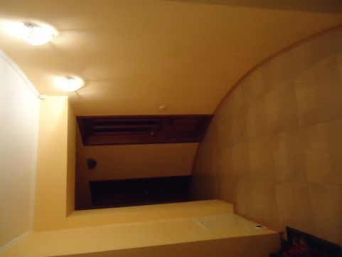 Узница - 720425496_2_516x361_kvartira-podole-fotografii.jpg