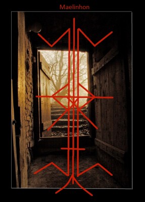 Арбалет Излом  - Open_door_to_the_foggy_park_by_Maresolo.jpg