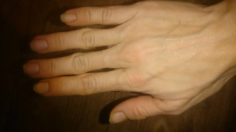 Вопросы по Хирологии писать здесь. Просмотр ладони. Тема для данных - image-0-02-05-188aed602fbb39e2a6ca317396c2379e4e26b47a6d310a2ce560bb52e229fecf-V.jpg