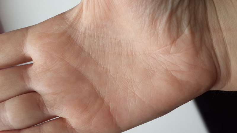 Вопросы по Хирологии писать здесь. Просмотр ладони. Тема для данных - 20180228_094449.jpg