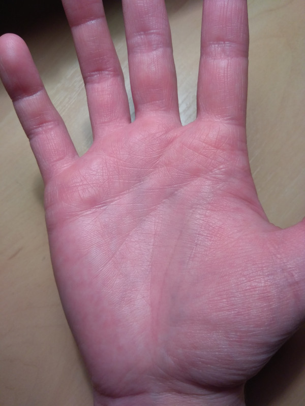 Вопросы по Хирологии писать здесь. Просмотр ладони. Тема для данных - IMG_20180304_190456.jpg