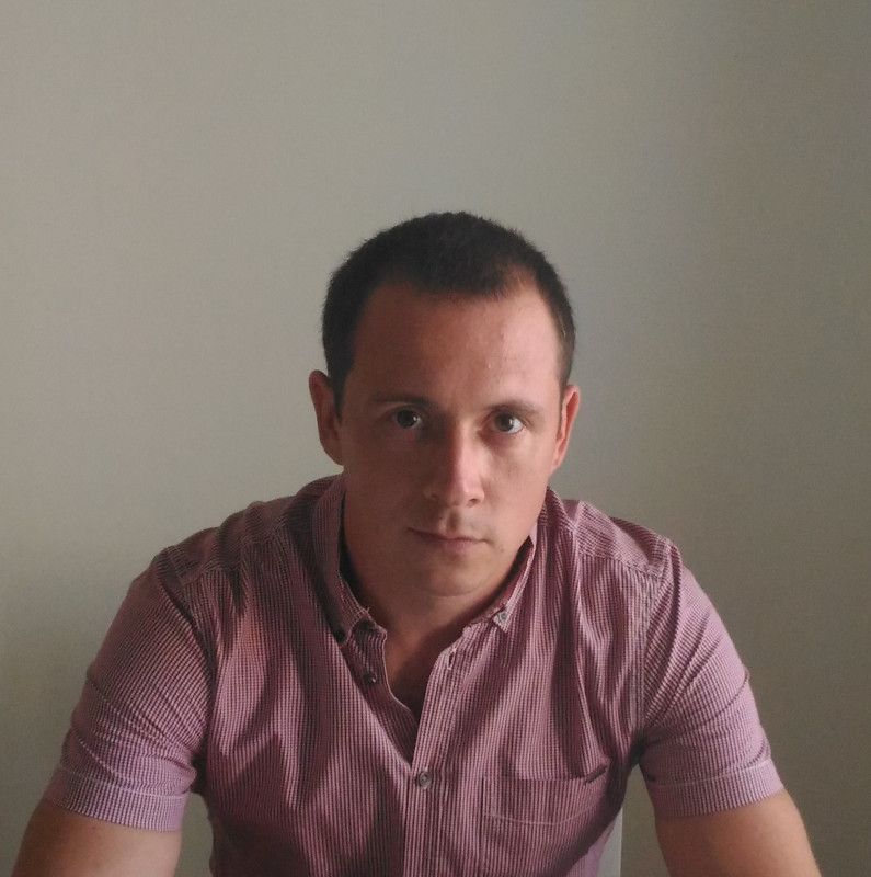 Есть ли на парне приворот от любовницы? - Александр.jpg