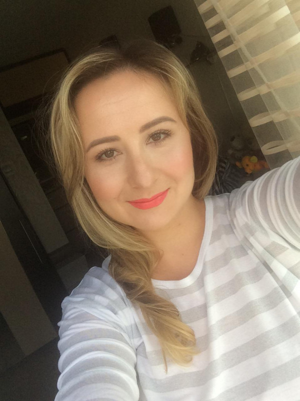 Меня зовут Диана, 09.09.1986.